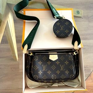 Louis Vuitton Multi Pochette